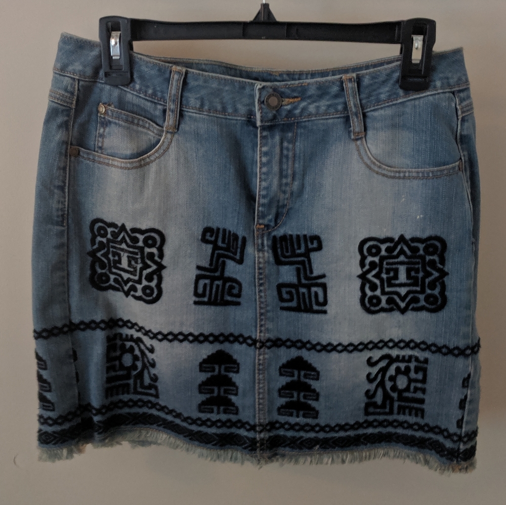 Denim skirt